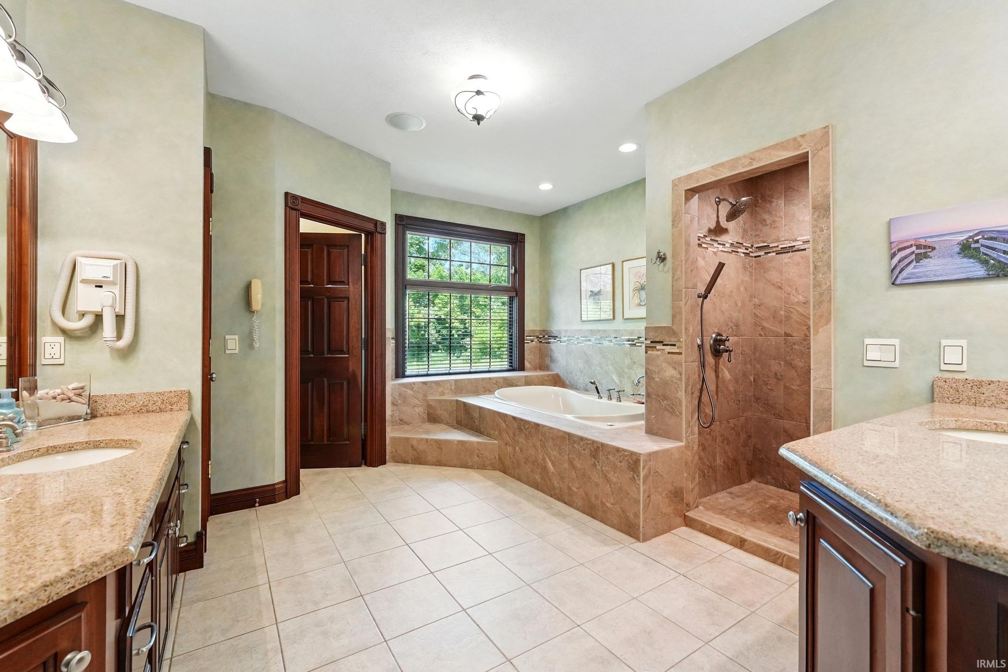 Image of 2341 S Paxton Drive